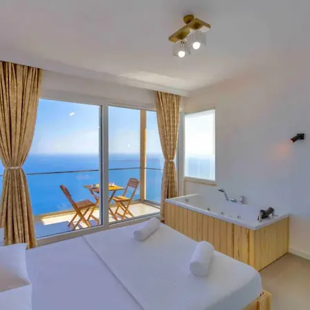 Lägenhet Grand Sea Luxury Kaş