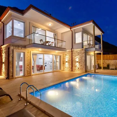 Grand Sea Luxury